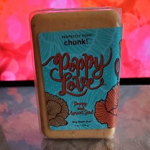 Perfectly Posh Poppy Love Chunk